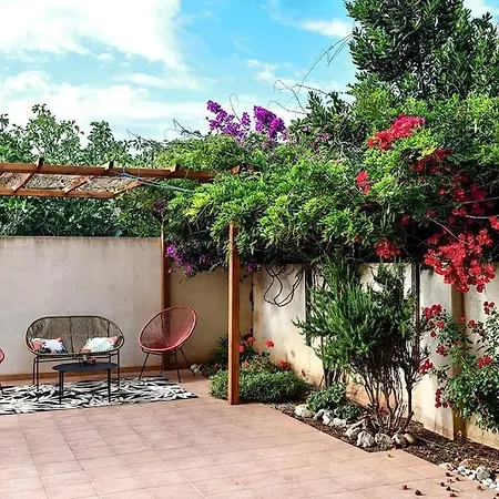 200mq Patio, L'oasi Di *